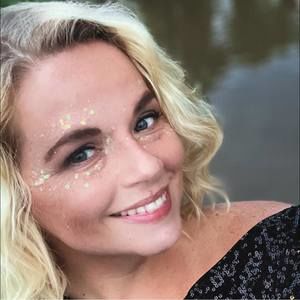 Meet your Posher, Vickie